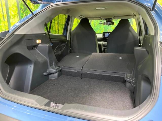 Toyota YARIS CROSS 2023-03 185044-10