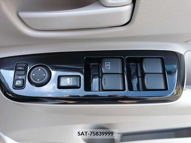 Nissan ROOX 2020-04 239609-14
