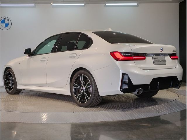 Bmw 3 SERIES 2023-02 16974-2