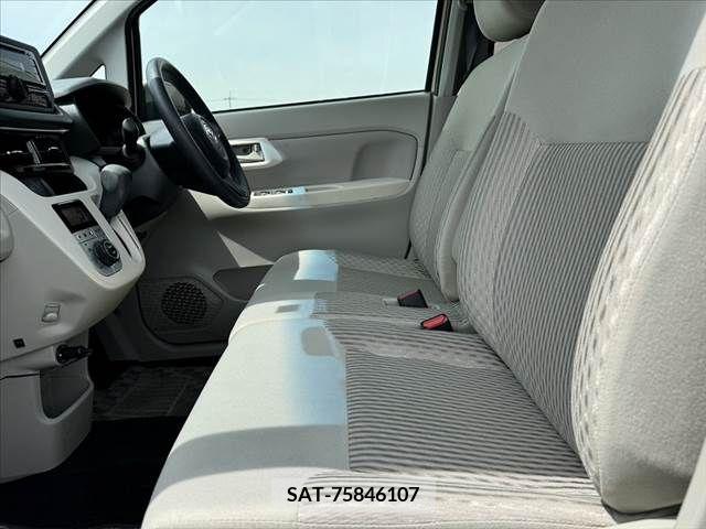 Daihatsu MOVE 2017-09 257261-9