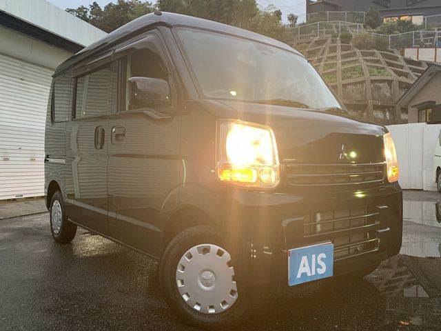 Mitsubishi MINICAB VAN 2018-12 18501-4