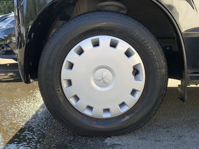 Mitsubishi MINICAB VAN 2018-12 18501-12