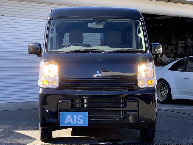 Mitsubishi MINICAB VAN 2018-12 18501-3
