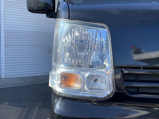 Mitsubishi MINICAB VAN 2018-12 18501-9