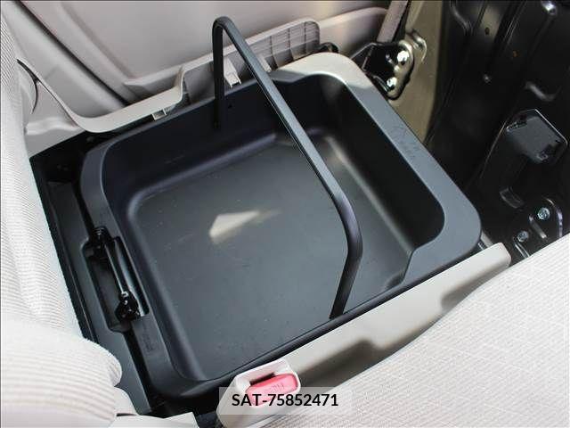 Suzuki WAGON R 2018-08 311895-29