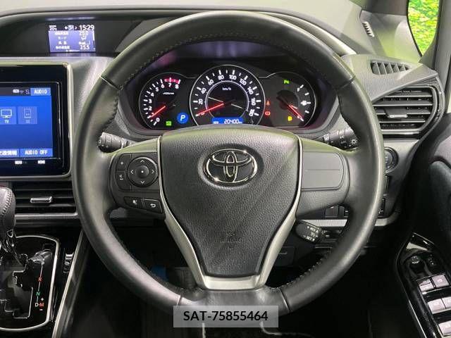 Toyota VOXY 2019-07 289043-12