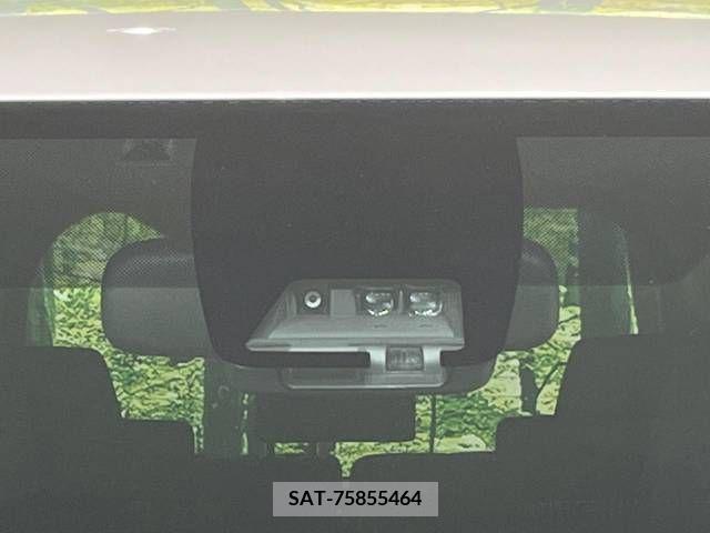 Toyota VOXY 2019-07 289043-2