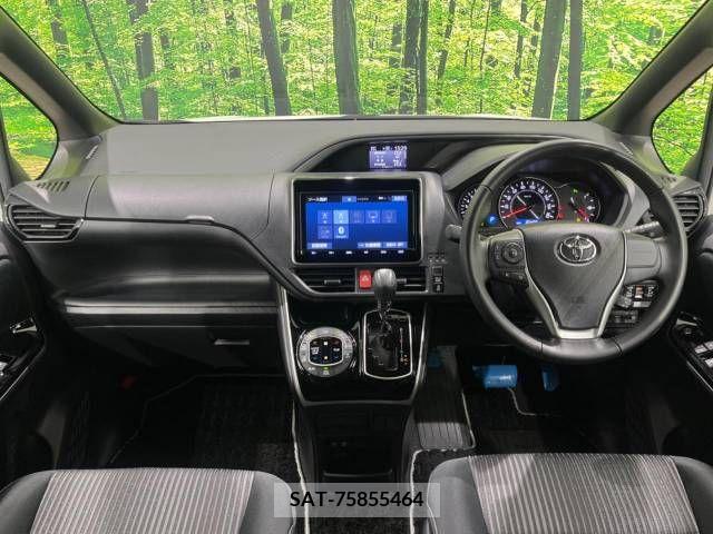 Toyota VOXY 2019-07 289043-1