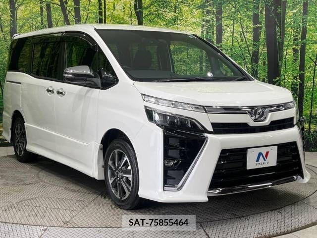 Toyota VOXY 2019-07 289043-17
