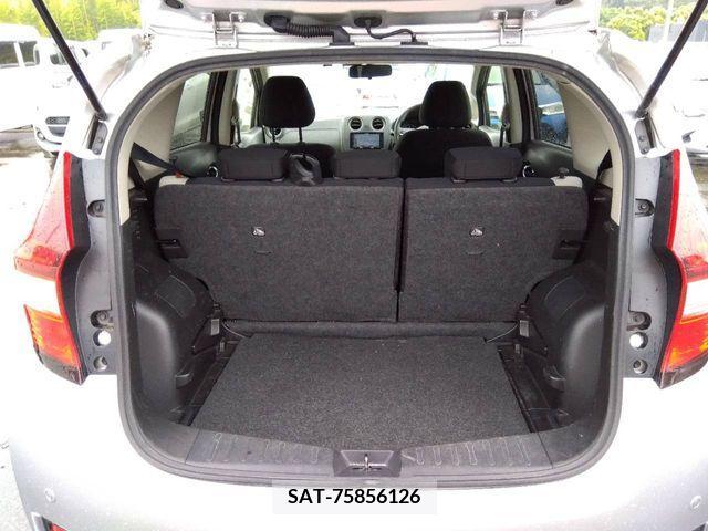 Nissan NOTE 2019-01 354858-2