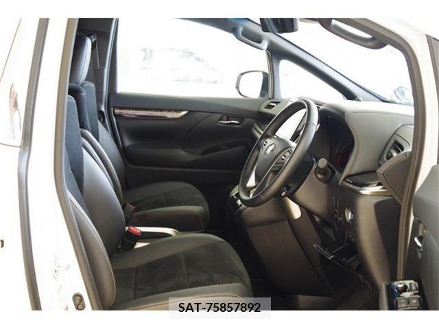 Toyota ALPHARD 2022-05 299551-14