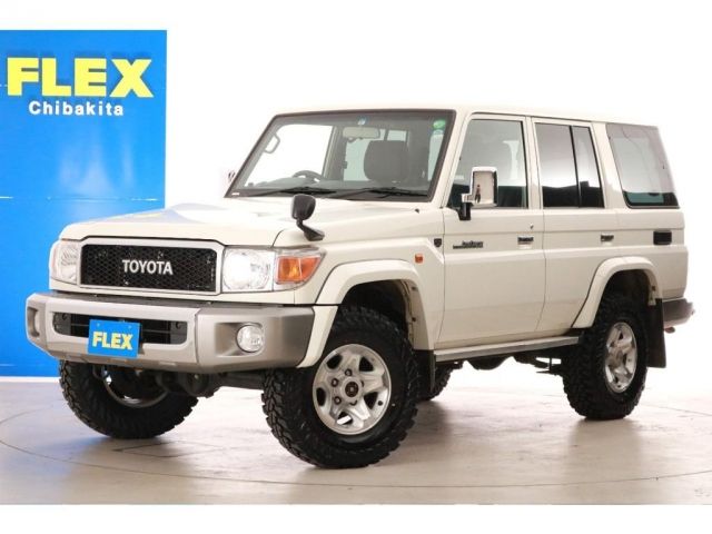 Toyota LAND CRUISER 2015-01 994-0