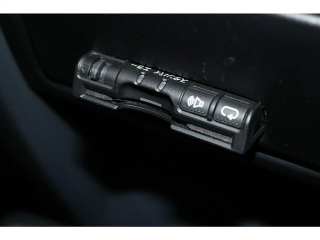 Toyota LAND CRUISER 2015-01 994-19