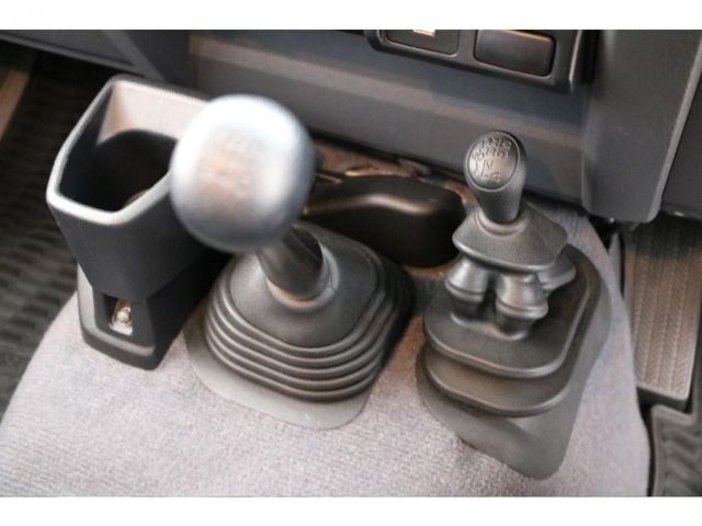 Toyota LAND CRUISER 2015-01 994-15