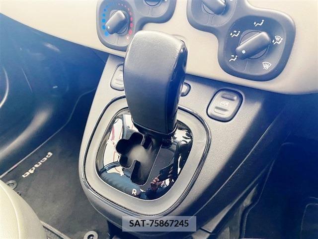 Fiat PANDA 2016-09 269339-13