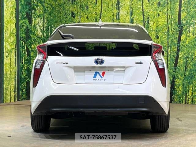 Toyota PRIUS 2016-05 204749-15