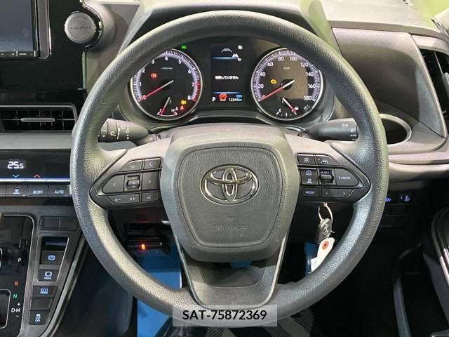 Toyota NOAH 2023-04 206014-11