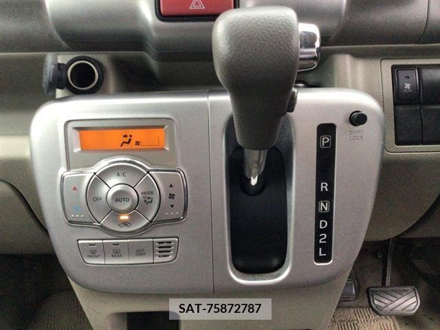Nissan CLIPPER RIO 2019-05 302238-10