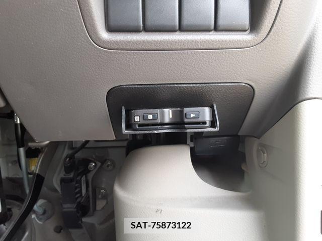 Suzuki EVERY 2017-04 359924-11