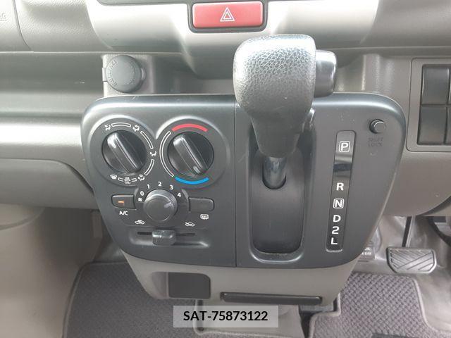Suzuki EVERY 2017-04 359924-7
