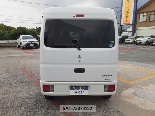 Suzuki EVERY 2017-04 359924-22