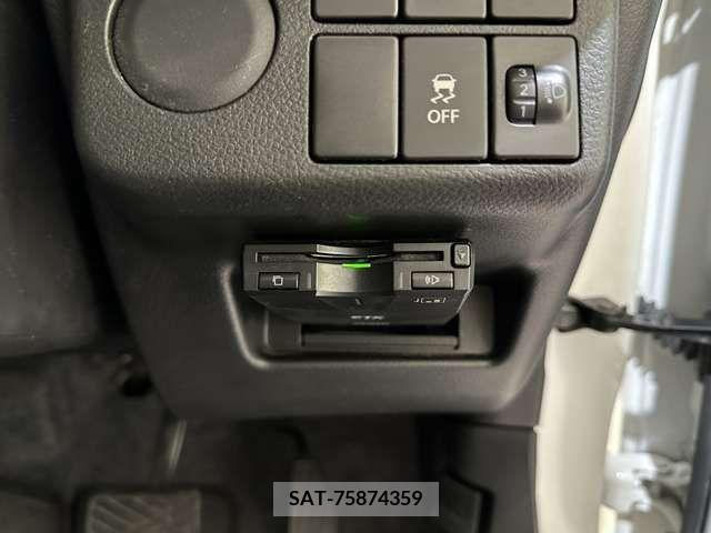 Suzuki ALTO 2019-04 293591-17