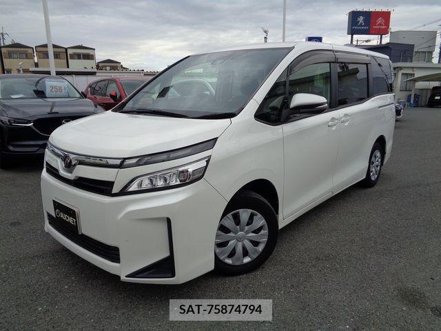 Toyota VOXY 2017-10 214287-0