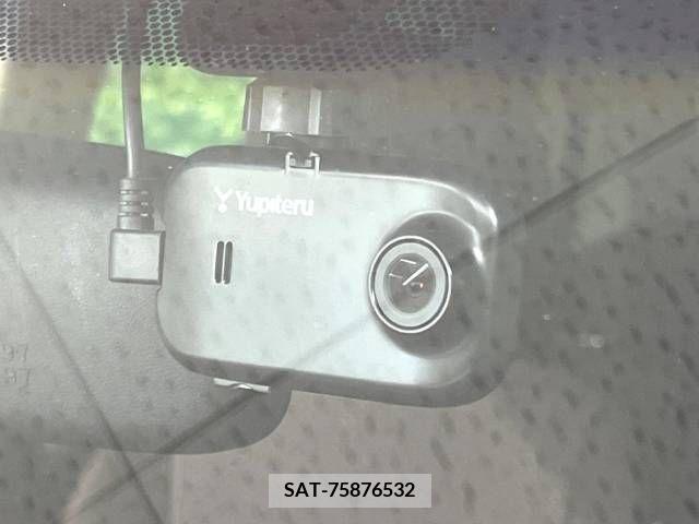 Toyota PORTE 2012-08 252171-5