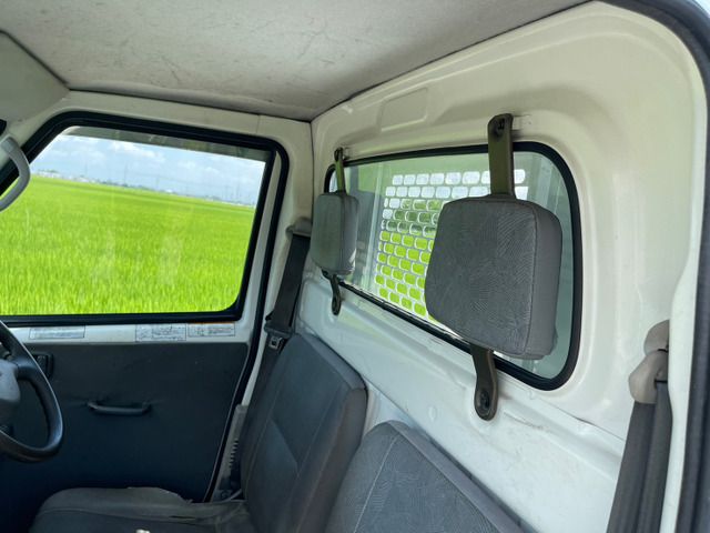 Mitsubishi MINICAB TRUCK 2005-04 10294-10