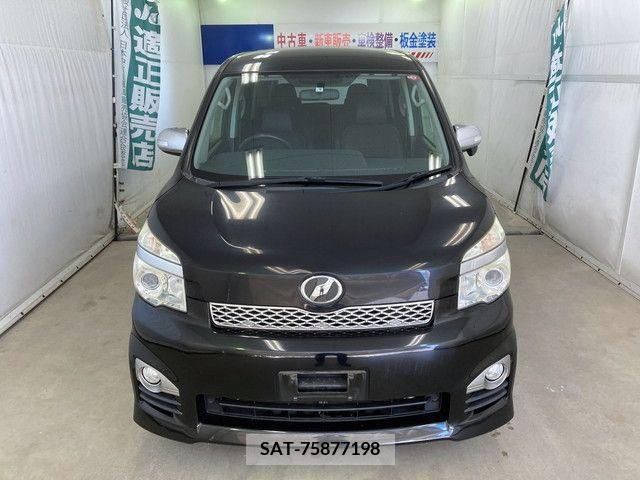 Toyota VOXY 2013-09 289004-5