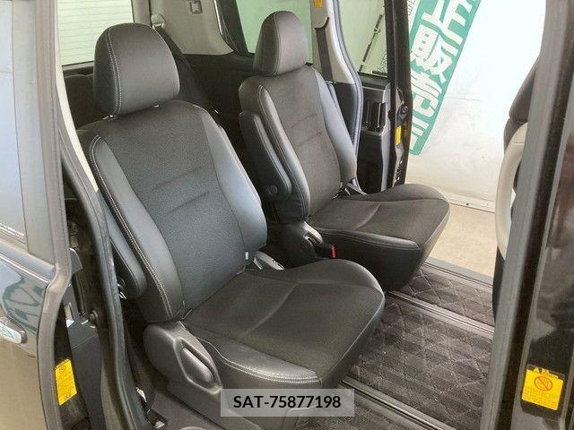 Toyota VOXY 2013-09 289004-10