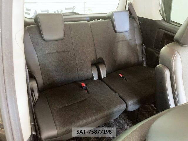 Toyota VOXY 2013-09 289004-11