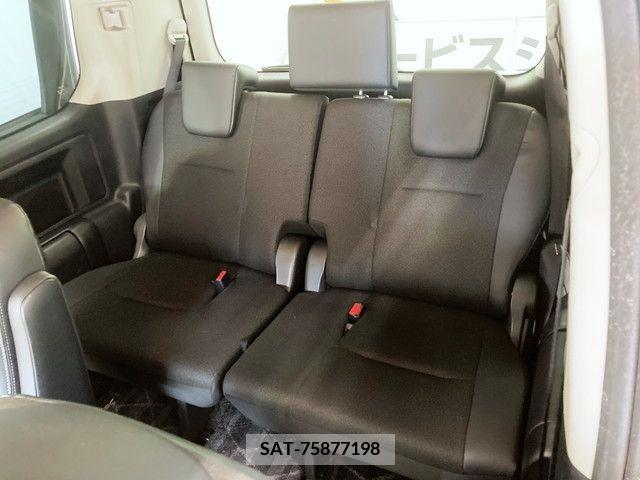 Toyota VOXY 2013-09 289004-16
