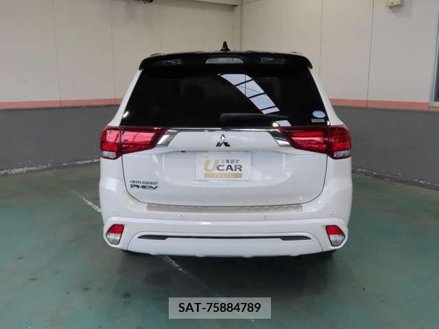 Mitsubishi OUTLANDER PHEV 2019-01 207949-7