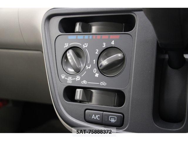 Toyota PASSO 2016-09 310920-6