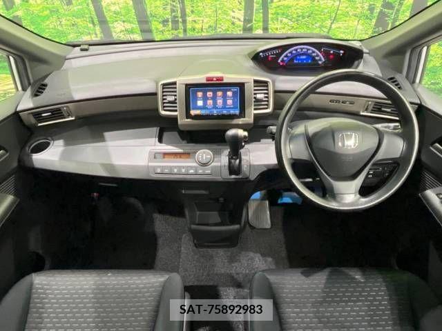 Honda FREED SPIKE 2010-08 327990-1