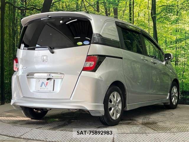 Honda FREED SPIKE 2010-08 327990-17