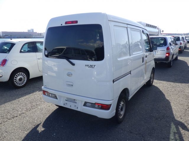 Daihatsu HIJET CARGO 2020-01 186227-5