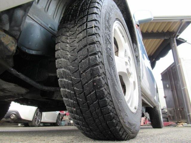 Mitsubishi PAJERO MINI 2006-05 27738-18