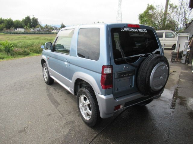 Mitsubishi PAJERO MINI 2006-05 27738-11