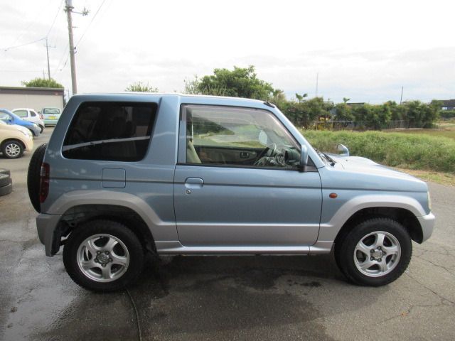 Mitsubishi PAJERO MINI 2006-05 27738-7