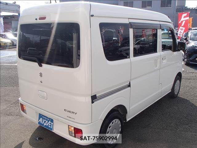 Suzuki EVERY 2021-11 208193-4