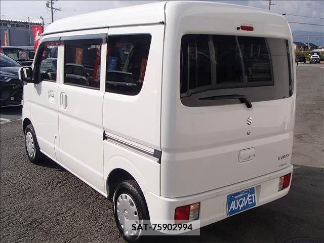 Suzuki EVERY 2021-11 208193-2