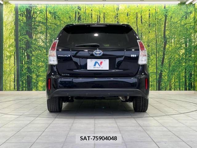 Toyota PRIUS ALPHA 2015-03 224015-15