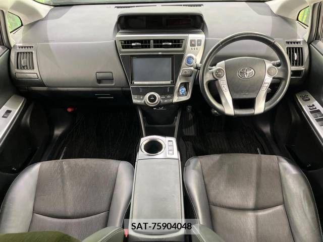 Toyota PRIUS ALPHA 2015-03 224015-1