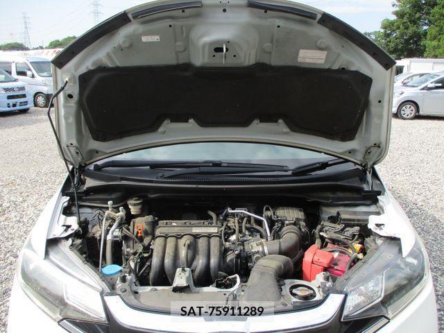 Honda FIT 2018-06 354868-7