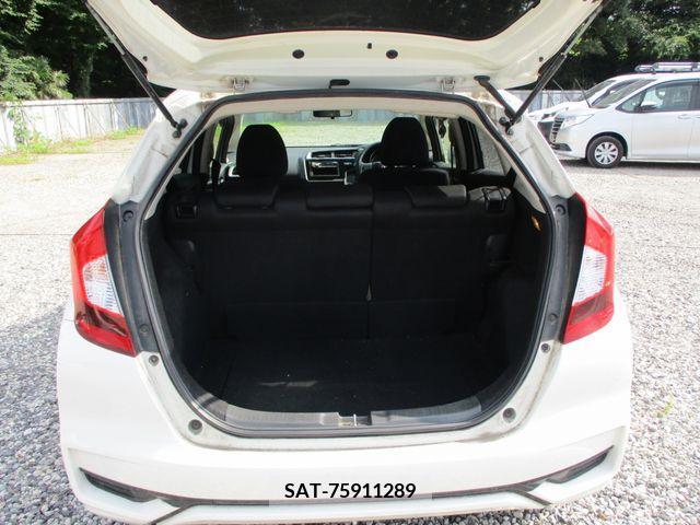 Honda FIT 2018-06 354868-11