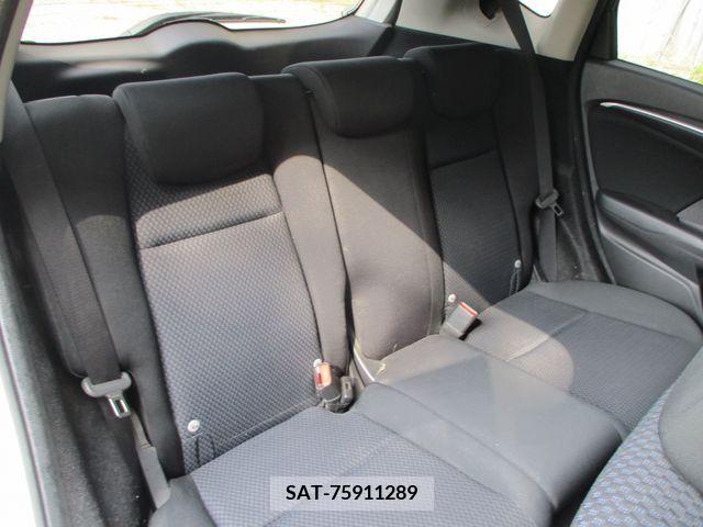 Honda FIT 2018-06 354868-14
