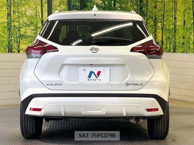 Nissan KICKS 2022-03 229371-15