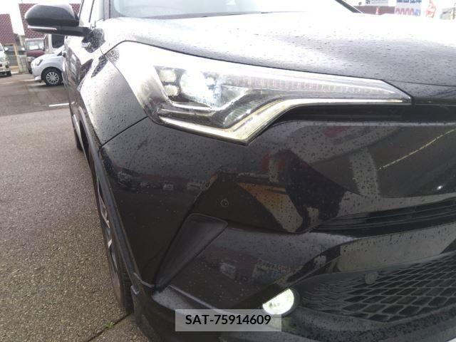 Toyota C-HR 2017-05 217712-3